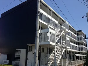 宮田町駅（愛媛県）のマンスリーマンション・ウィークリーマンション「レオパレスアークＫ　Ｔ 301(No.392436)」メイン画像