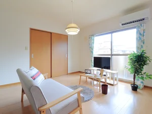 エアコン付きで温度調節可能! 快適な室温でお過ごしいただけます!