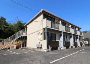 外観　八本松にあり工場等の長期出張に便利！　駐車場ありで車移動される方にも便利！