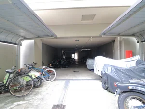 敷地内駐輪場 近場へのお買い物や通勤などにも便利です。