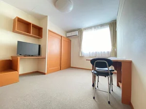 のマンスリーマンション・ウィークリーマンション「レオパレスビィ　グラッド 202(No.395707)」メイン画像