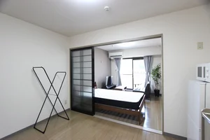 ※炊飯器・鍋フライパン・掃除機・アイロン・空気清浄機・HDD・ブルーレイレコーダーは現在設置しておりません。