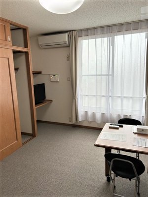 秋田県のマンスリーマンション・ウィークリーマンション「レオパレスハクスイ 202(No.398271)」メイン画像
