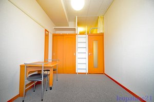 のマンスリーマンション・ウィークリーマンション「レオパレスルミエール本町 206(No.398677)」メイン画像