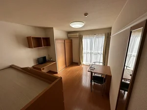 のマンスリーマンション・ウィークリーマンション「レオパレス本丸 105(No.398719)」メイン画像