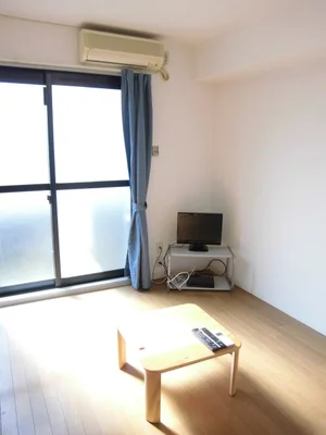 館林市のマンスリーマンション・ウィークリーマンション「レオパレスレガートⅡ 101(No.400305)」メイン画像