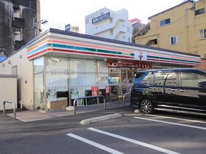 セブンイレブイン 延岡幸町2丁目店