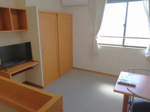 福井駅（福井県）のマンスリーマンション・ウィークリーマンション「レオパレス睡蓮 208(No.405558)」メイン画像