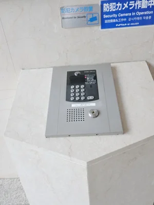 オートロック呼出口 セキュリティに考慮された安心安全な物件!