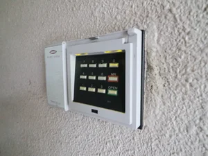 勝手口オートロック