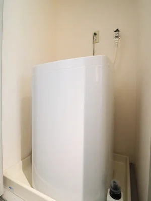 室内洗濯機なので天気が悪い日など関係なく、洗濯していただけます!また、洗剤もご用意しておりますので即日で洗っていただけます♪