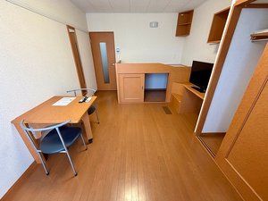 のマンスリーマンション・ウィークリーマンション「レオパレスクオレ　ハヤシ 208(No.408970)」メイン画像