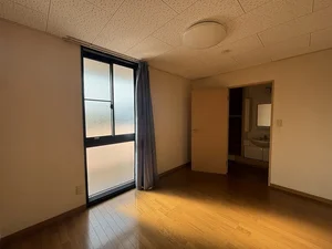 長府駅（山口県）のマンスリーマンション・ウィークリーマンション「レオパレスしおかぜⅡ 202(No.411410)」メイン画像