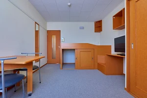 津駅（三重県）のマンスリーマンション・ウィークリーマンション「レオパレスヴィラ住吉 205(No.417962)」メイン画像