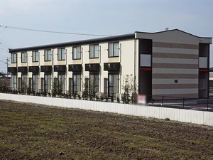 のマンスリーマンション・ウィークリーマンション「レオパレスＫｓ　ＩＳＬＡＮＤ 101(No.420127)」メイン画像