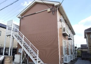 のマンスリーマンション・ウィークリーマンション「レオパレス日吉町 202(No.421558)」メイン画像