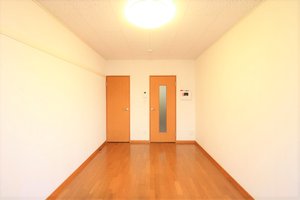八幡前駅（京都府）のマンスリーマンション・ウィークリーマンション「レオパレスドムス花園 204(No.421655)」メイン画像
