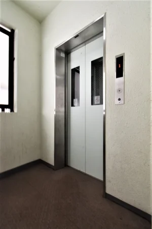エレベーター付き!