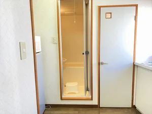 玄関口も広く、荷物が多い時でも安心☆☆