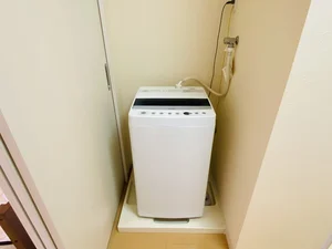洗濯機は室内に設置しております♪入居後すぐにご利用が可能です(^^♪タオル1式分もご用意しております☆彡