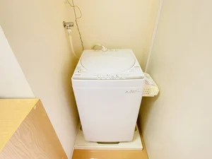 洗濯機は室内に設置しております♪入居後すぐにご利用が可能です(^^♪タオル1式分もご用意しております☆彡
