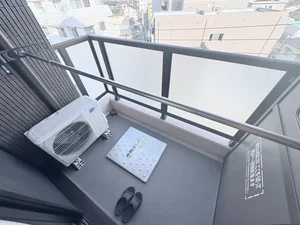 洗濯竿・スリッパ備え付☆入居中洗濯もできるので、コインランドリーに行かなくても大丈夫☆☆