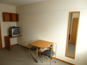 群馬県のマンスリーマンション・ウィークリーマンション「レオパレスシュプール 205(No.428652)」メイン画像