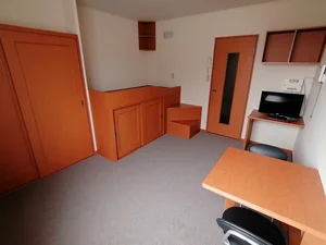 のマンスリーマンション・ウィークリーマンション「レオパレスカサペルデ 207(No.430584)」メイン画像