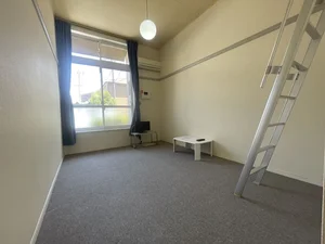 和歌山県のマンスリーマンション・ウィークリーマンション「レオパレス向Ｂ 108(No.430841)」メイン画像