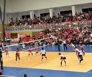 カルッツかわさき (川崎市スポーツ・文化総合センター)まで徒歩11分