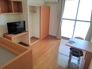 のマンスリーマンション・ウィークリーマンション「レオパレスグルーデテンポ 107(No.432851)」メイン画像