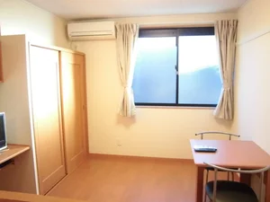 のマンスリーマンション・ウィークリーマンション「レオパレスＧＵＲＩ 103(No.434748)」メイン画像