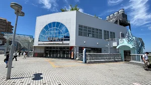 セレオ相模原まで徒歩4分