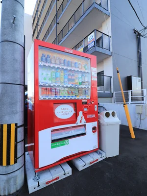 敷地内自販機