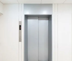 エレベーター付き