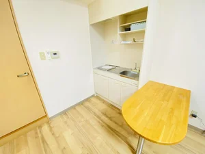 カウンター付★☆ちょっとした物置きや食材調理にも利用できます★☆