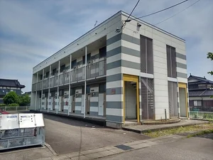 戸出駅（富山県）のマンスリーマンション・ウィークリーマンション「レオパレスＩネットワークＴＡＫＡＴＡ 105(No.441758)」メイン画像