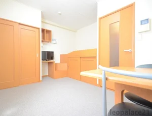 のマンスリーマンション・ウィークリーマンション「レオパレス内山 301(No.441859)」メイン画像