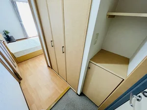 収納抜群◎玄関にはシューズＢＯＸがございますので毎回片づけていただき、常に清潔な空間を保っていただくことが可能です♪