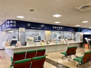 横浜市立脳卒中・神経脊椎センターまで車で8分