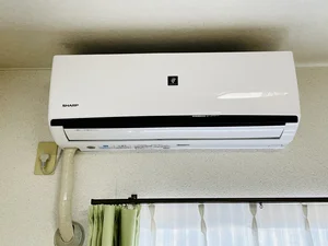 冷暖房エアコン完備です♪夏の暑い日や、冬の寒い日も安心して過ごせます★