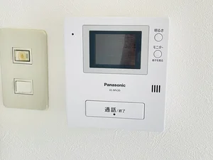 電子キー、テレビモニター付なので女性に安心♪