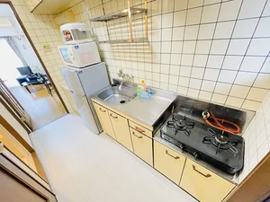 ２口コンロ付♪スーパーで食材を買ってきたらすぐにお料理に取り掛かれます！