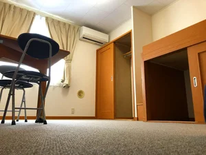 のマンスリーマンション・ウィークリーマンション「レオパレスシャルマン　浅野Ⅱ 210(No.447221)」メイン画像