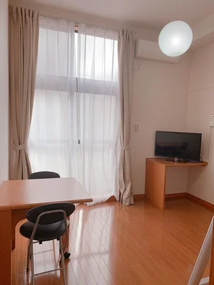 のマンスリーマンション・ウィークリーマンション「レオパレスメゾンドマルジュン 104(No.451231)」メイン画像