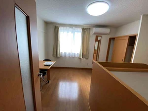 熊本県のレオパレスセンター熊本のマンスリーマンション・ウィークリーマンション「レオパレスリバーサイド本町 205(No.451299)」メイン画像