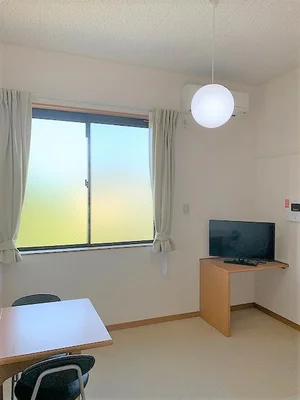 甲東園駅（兵庫県）のマンスリーマンション・ウィークリーマンション「レオパレスＳｕｎＳｈｉｎｅ 201(No.455483)」メイン画像