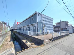 香西駅（香川県）のマンスリーマンション・ウィークリーマンション「レオパレス四季 102(No.457199)」メイン画像