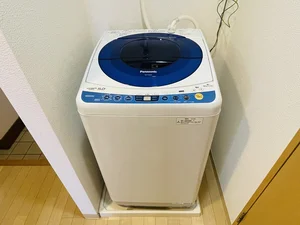 シューボックスも収納大容量♪洗濯機は室内に設置しております♪