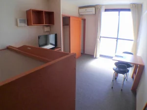 高松駅（香川県）・高松築港駅（香川県）のマンスリーマンション・ウィークリーマンション「レオパレスアリシア 206(No.457789)」メイン画像